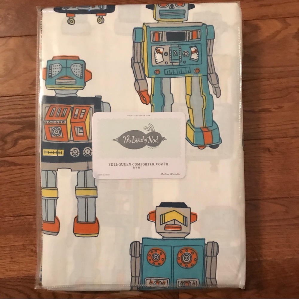 NEW Land of Nod full/queen robot comforter cover.